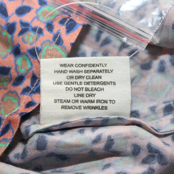 Omika Womens NWOT Printed Blouse Pink Blue Cuff Tassels Boho Peasant Size Large - Picture 9 of 9